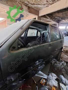 Fiat Uno Ön Kapı çıkma parça