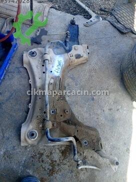 Renault Fluence Travers çıkma parça