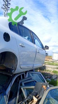 Renault Fluence Sağ Ön Kapı çıkma parça