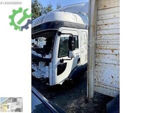Ford Cargo 1846 Radyatör çıkma