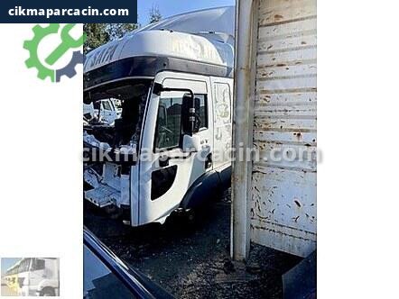 Ford Cargo Radyatör çıkma parça
