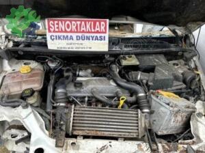 FORD CONNECT 1.8 TDDİ 70’ LİK ÇIKMA MOTOR