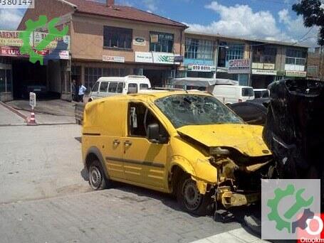 Ford Tourneo Connect çıkma parça