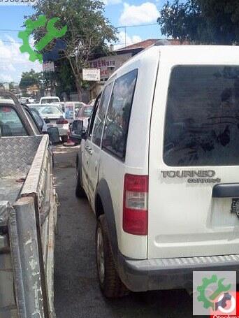 Ford Tourneo Connect çıkma parça