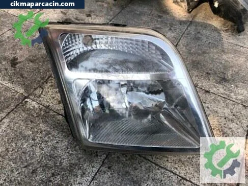 Ford Tourneo Connect Sağ Ön Far çıkma parça