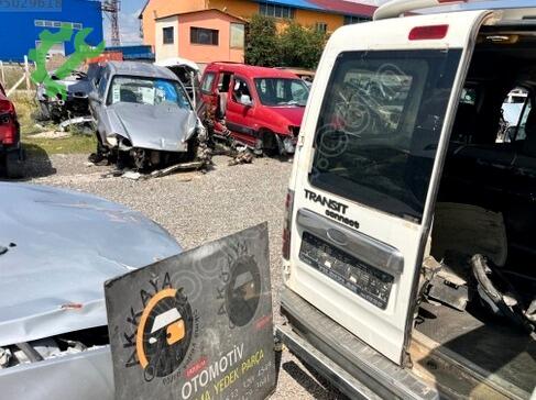 Ford Tourneo Connect Bagaj Kapağı çıkma parça