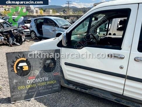 Ford Tourneo Connect Sol Ön Kapı çıkma parça