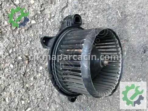 Ford Tourneo Courier Kalorifer Motoru çıkma parça