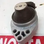 2004 Volkswagen Jetta Motor Takozu Çıkma Parça Ankara