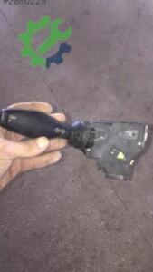 Ford Fiesta 2013 çıkma sinyal kolu