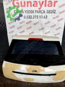 FORD FİESTA BAGAJ KAPAĞI