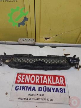 Ford Fiesta Ön Panjur 1S61-8A133-AA çıkma parça