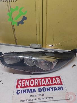 Ford Fiesta Sol Ön Far çıkma parça