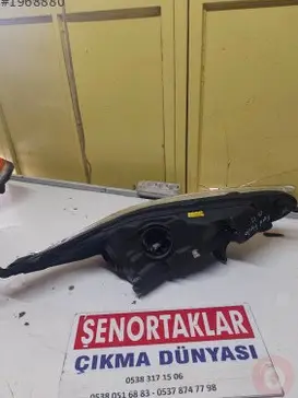 Ford Fiesta Sol Ön Far C1BB çıkma parça
