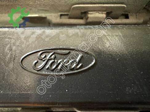 Ford Fiesta Tampon Alt Izgara C1BB-17B968-A çıkma parça