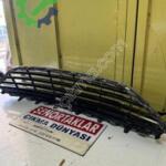 FORD FİESTA ORİJİNAL TAMPON ALT IZGARA