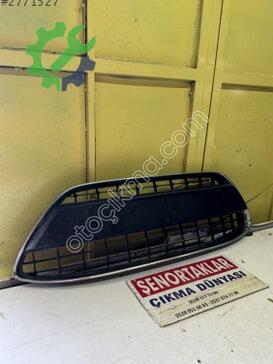 Ford Fiesta Tampon Izgarası 8A61-17B968-D çıkma parça