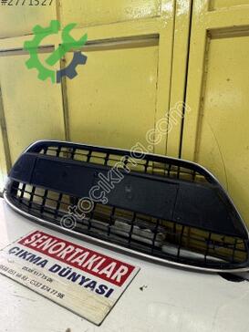 Ford Fiesta Tampon Izgarası 8A61-17B968-D çıkma parça