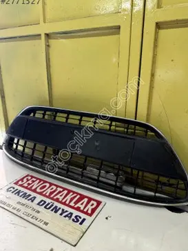 Ford Fiesta Tampon Izgarası 8A61-17B968-D çıkma parça