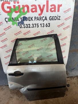 Ford Fiesta Sağ Arka Kapı çıkma parça