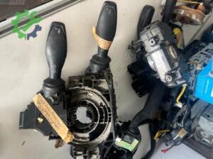 Ford Fiesta sinyal kolu