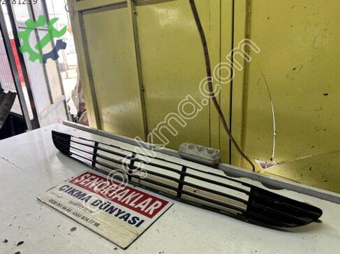 Ford Focus Tampon Izgarası 98AB-A018A58 çıkma parça