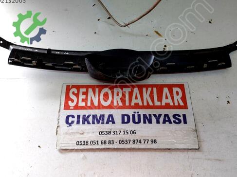 Ford Focus Ön Panjur BM51-BA133-B çıkma parça