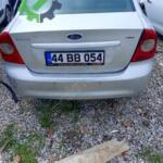Ford Focus bagaj kapağı  (Videolu)