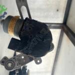 Ford Focus ön cam silecek motoru
