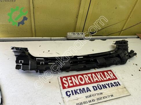 Ford Focus Ön Panjur 8M51-17E778 çıkma parça