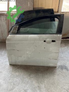 Ford Focus Sol Ön Kapı çıkma parça
