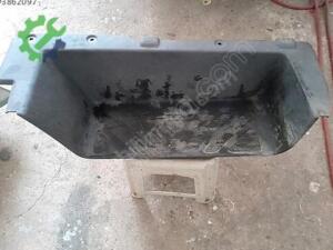 Ford FORD TRANSİT V 184 SAĞ SOL ÖN BASAMAK PLASTİKLERİ PANZOTLARI