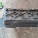 Ford FORD TRANSİT V 184 SAĞ SOL ÖN BASAMAK PLASTİKLERİ PANZOTLARI