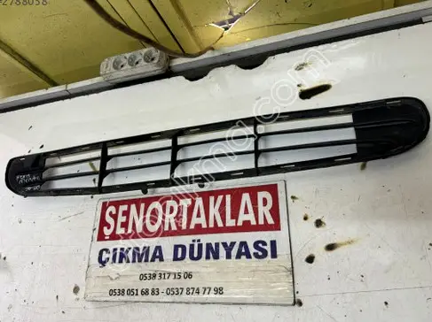 Ford Mondeo Tampon Izgarası 96BB-17B968-AH çıkma parça