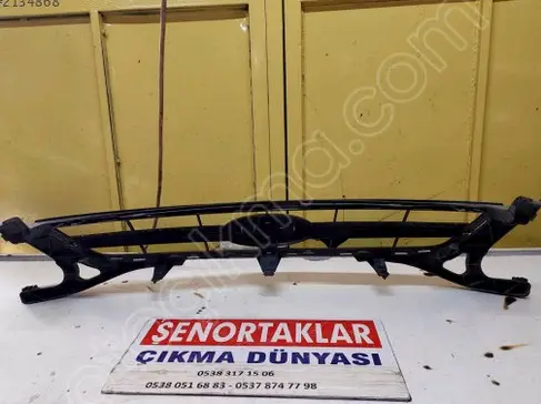 Ford Mondeo Ön Panjur BS71-8200-A çıkma parça
