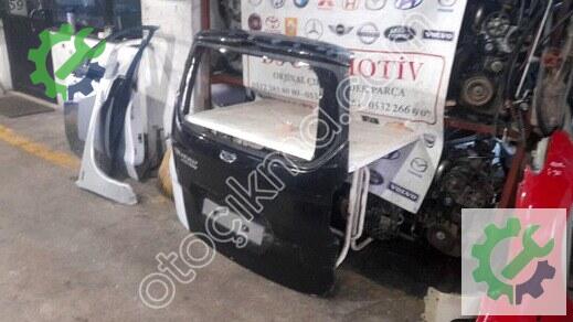 Ford Tourneo Courier Bagaj Kapağı çıkma parça