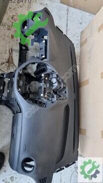 Ford Tourneo Courier Torpido çıkma parça