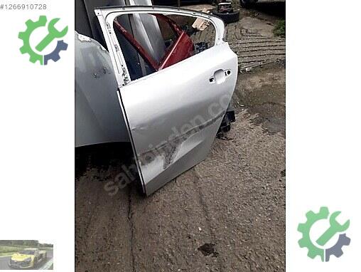 Ford Focus Sol Arka Kapı çıkma parça