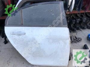 Geely Emgrand EC7 Sağ Arka Kapı