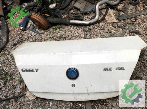 Geely Familia Bagaj Kapağı çıkma parça