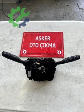Opel Grandland Sinyal Kolu çıkma parça