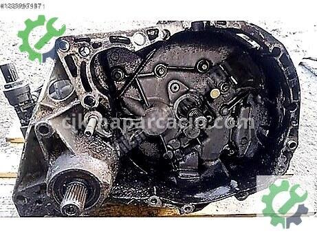 Renault Clio Şanzıman Komple çıkma parça