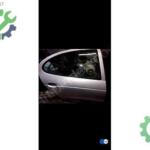 Megane1 sağ arka kapı Çıkma Orijinal