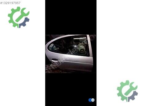 Renault Megane Sağ Arka Kapı çıkma parça