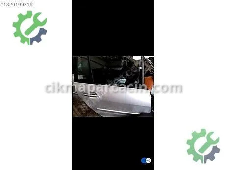 Renault Megane Sağ Arka Kapı çıkma parça