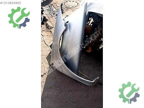 Renault Megane Sol Ön Çamurluk çıkma parça