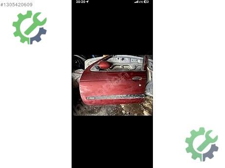Renault Megane Ön Kapı çıkma parça