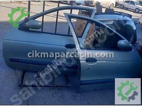Renault Megane Ön Kapı çıkma parça