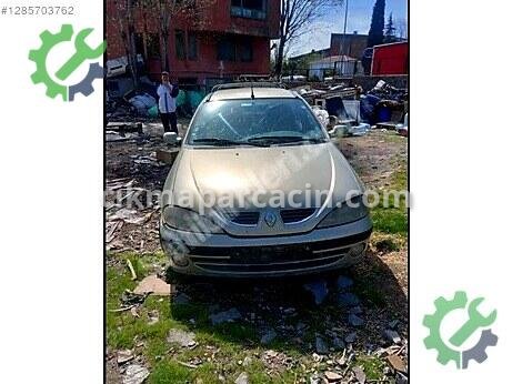 Renault Megane Kaput çıkma parça