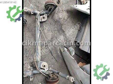 Renault Clio Arka Dingil çıkma parça